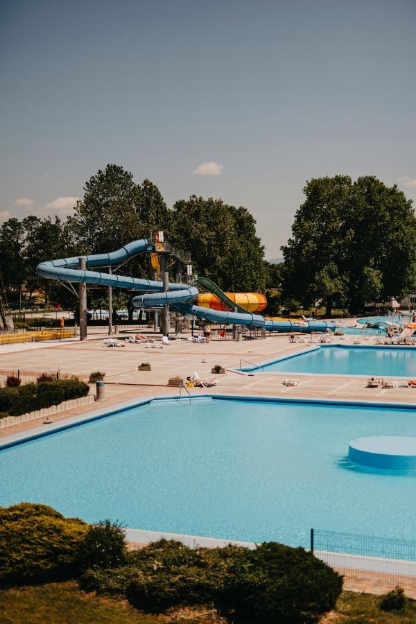 Deluxe Lake View Mobile Homes With Thermal Riviera Tickets Catez ob Savi Buitenkant foto