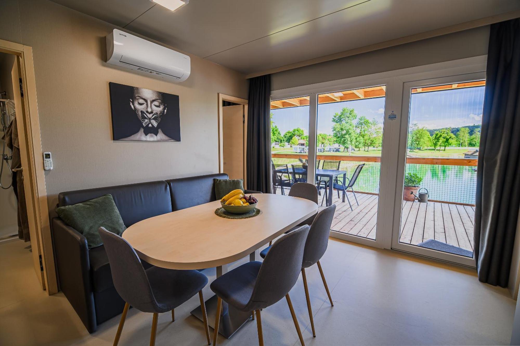 Deluxe Lake View Mobile Homes With Thermal Riviera Tickets Catez ob Savi Buitenkant foto