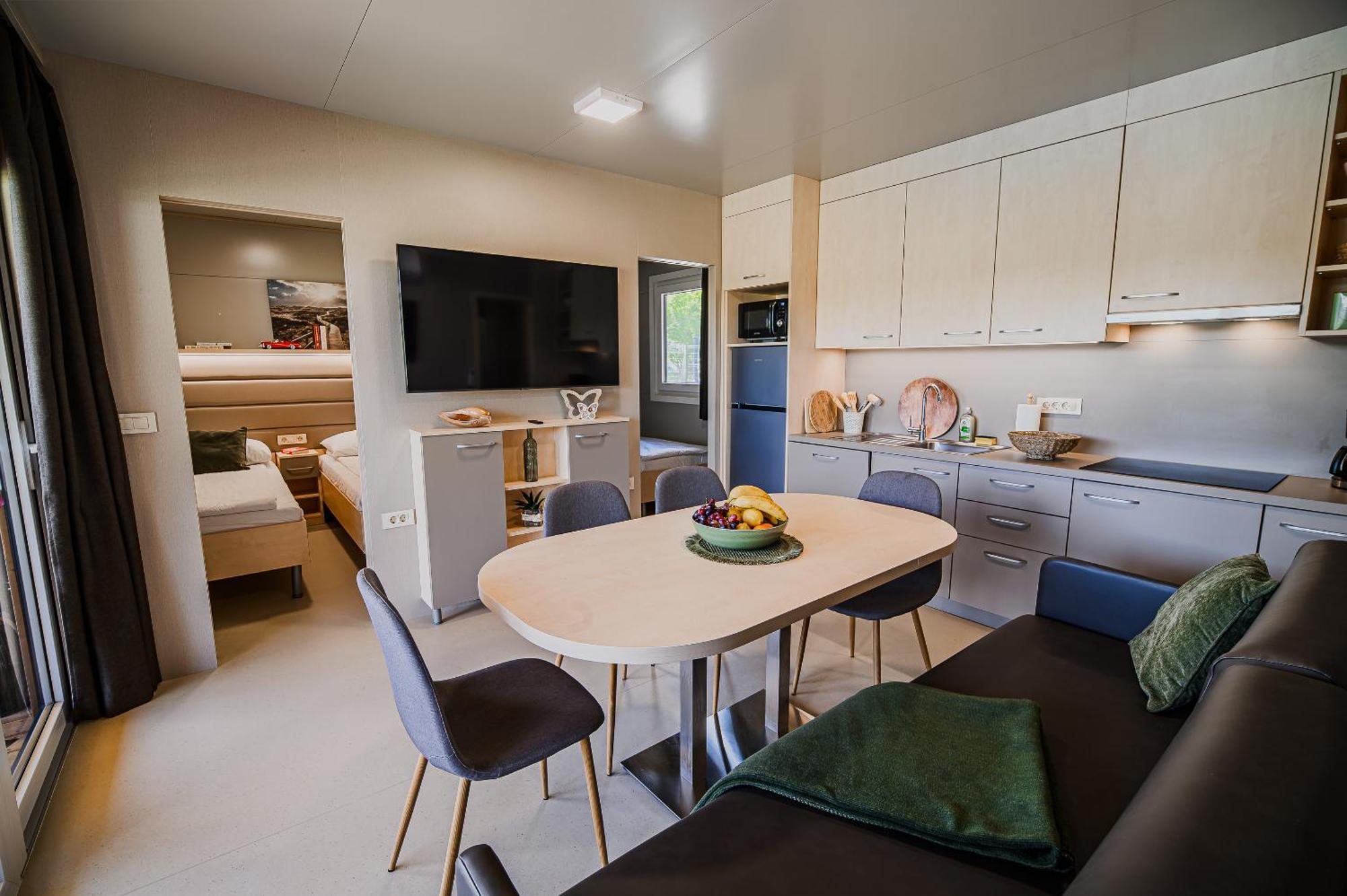 Deluxe Lake View Mobile Homes With Thermal Riviera Tickets Catez ob Savi Buitenkant foto