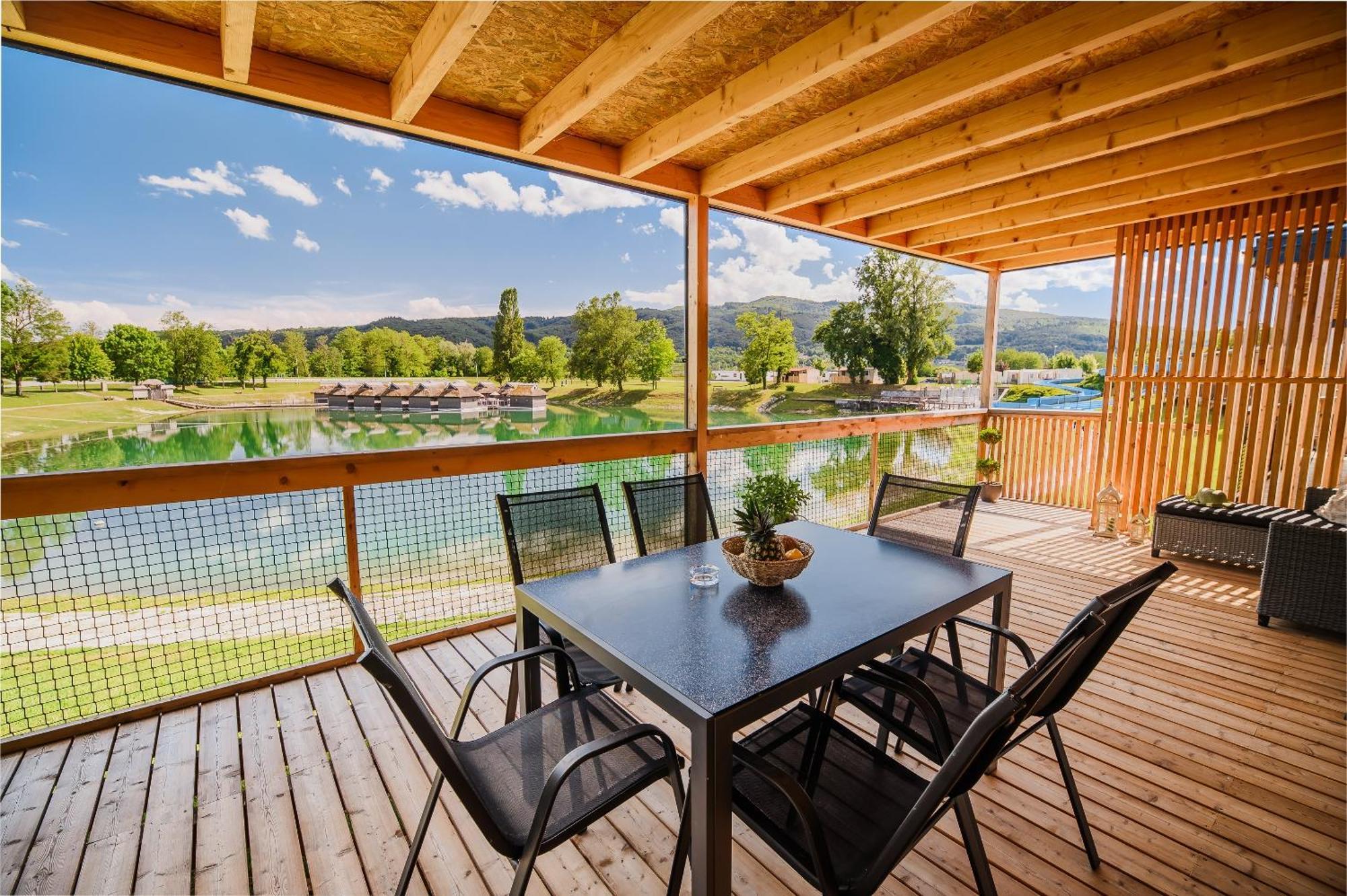 Deluxe Lake View Mobile Homes With Thermal Riviera Tickets Catez ob Savi Buitenkant foto